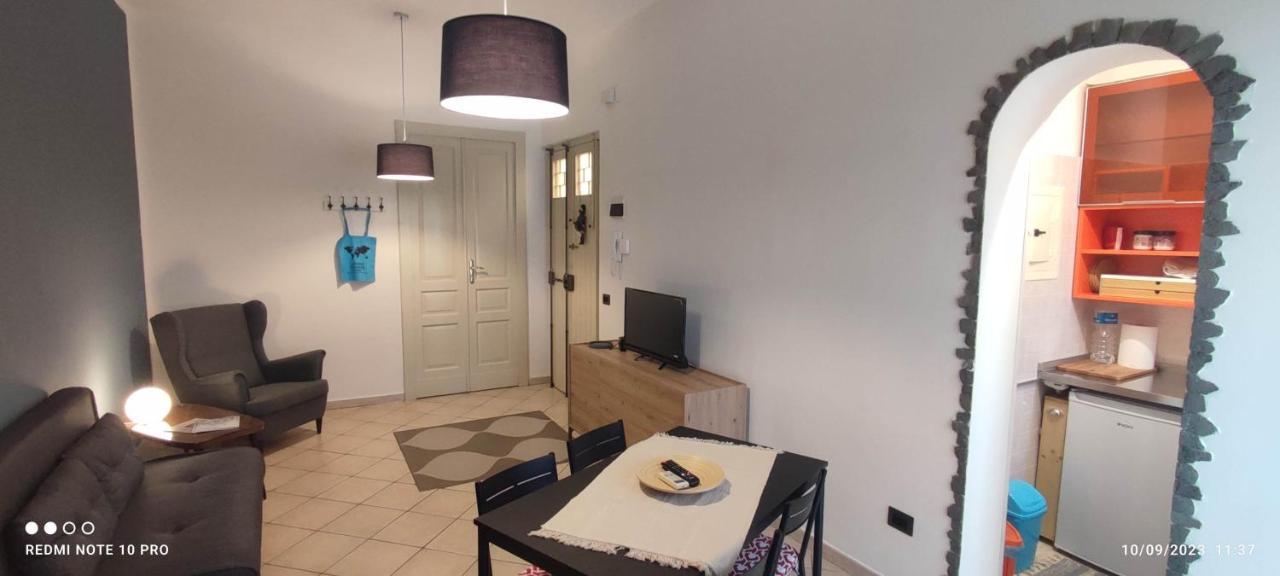 Kasa Erika Apartment Catania Bagian luar foto