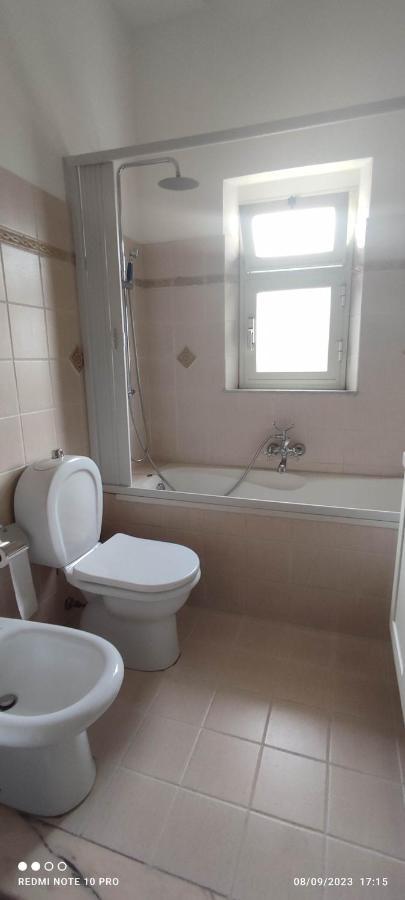 Kasa Erika Apartment Catania Bagian luar foto