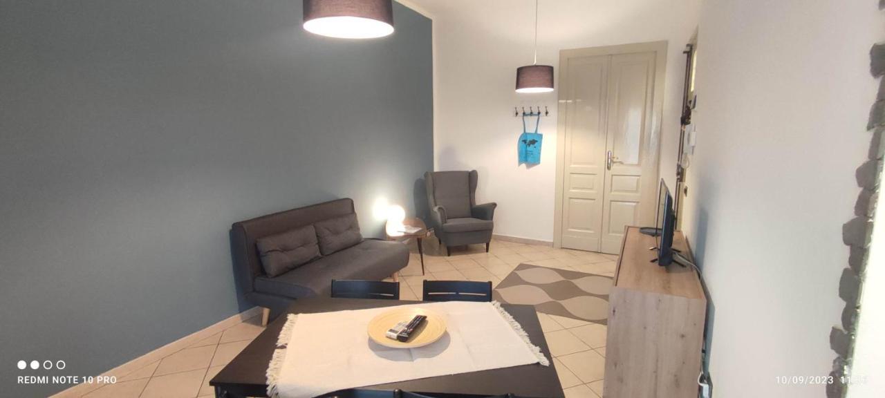 Kasa Erika Apartment Catania Bagian luar foto