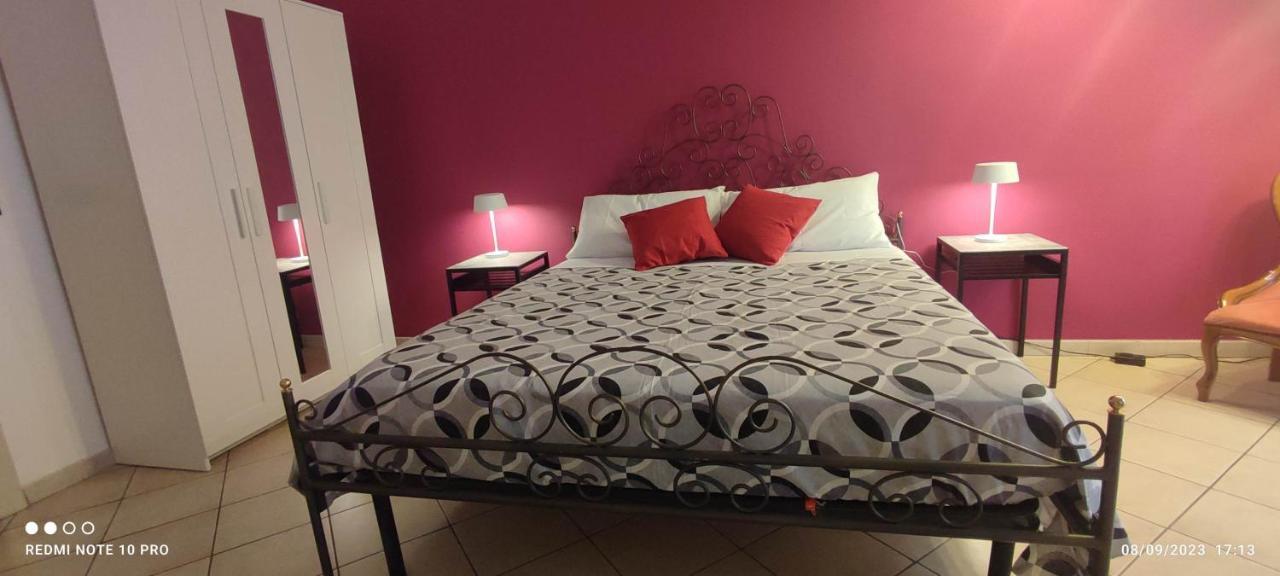Kasa Erika Apartment Catania Bagian luar foto