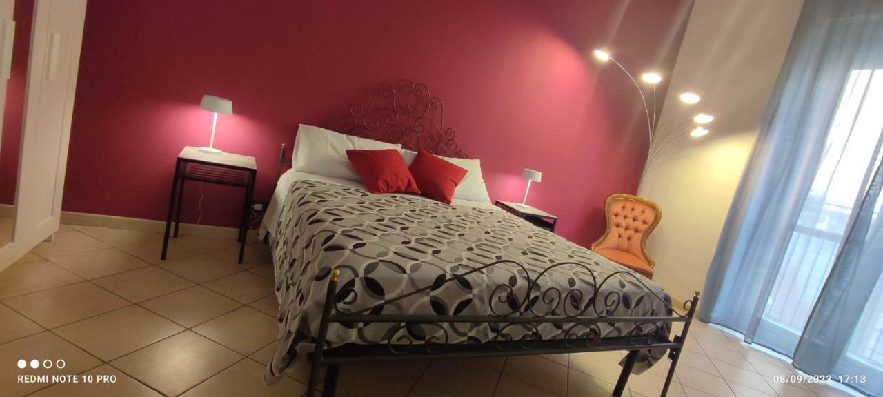 Kasa Erika Apartment Catania Bagian luar foto